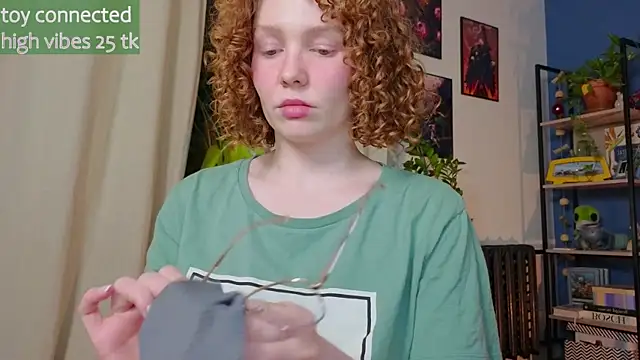 Snapshot of _lightmyfire chatting on February 19, 7:27 pm lightmyfire online show from February 19, 7:27 pm