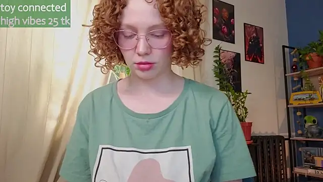 Snapshot of _lightmyfire chatting on February 28, 8:53 am lightmyfire online show from February 28, 8:53 am