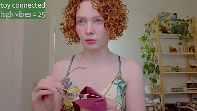 Snapshot of _lightmyfire chatting on September 13, 4:45 am lightmyfire online show from September 13, 4:45 am