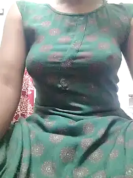 rituporna2004 online show from December 26, 4:25 pm