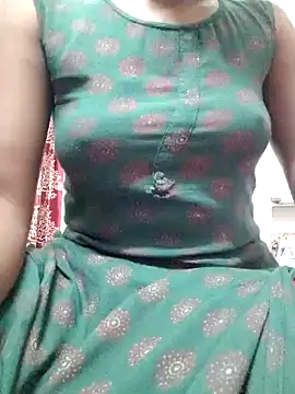 rituporna2004 online show from December 27, 4:10 pm