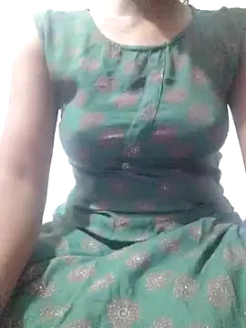 rituporna2004 online show from January 4, 10:05 am