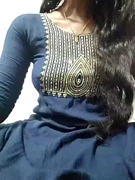 rituporna2004 online show from January 28, 3:47 am