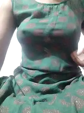 rituporna2004 online show from January 29, 3:33 am