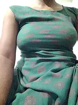 rituporna2004 online show from April 19, 1:05 am