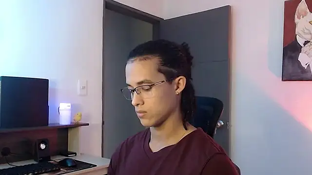 alejo x3 online show from February 17, 10:58 pm