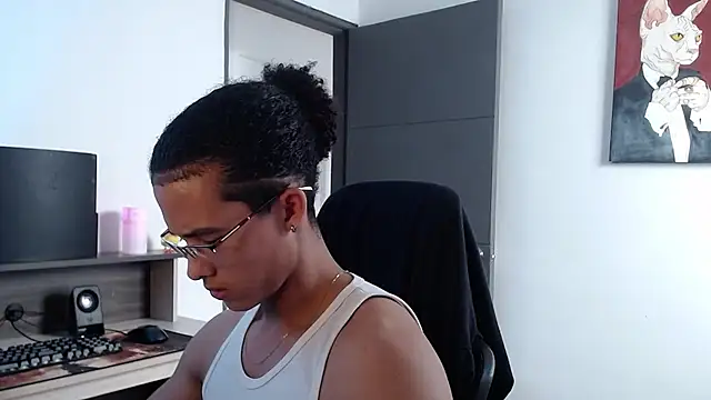 alejo x3 online show from February 20, 5:40 pm