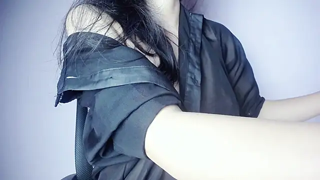 Baenee online show from February 9, 4:07 pm