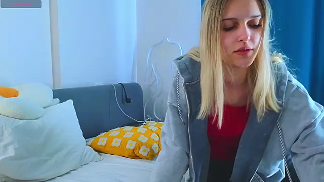 KimberliDean online show from February 27, 11:52 am