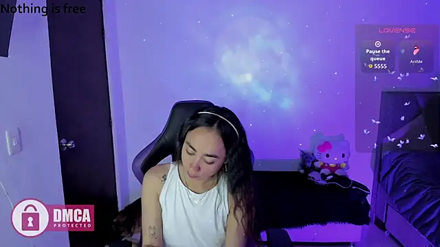 Snapshot of Alana_Pherson chatting on June 3, 2:36 am Alana Pherson online show from June 3, 2:36 am