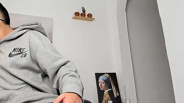 a lejandro 0 8 online show from March 6, 2:30 am