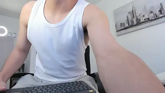 a lejandro 0 8 online show from March 13, 6:34 pm