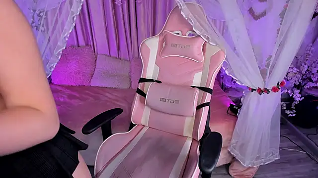 ino yamanaka  online show from December 12, 12:59 am