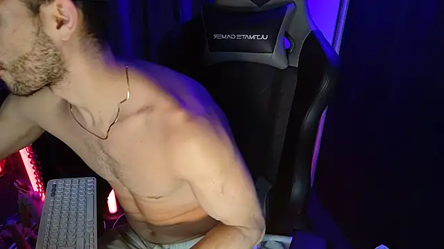 sexyboycolombi4 online show from January 23, 10:54 am