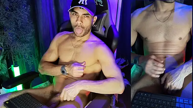 sexyboycolombi4 online show from March 15, 8:48 am