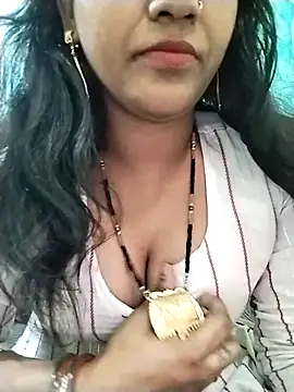 Snapshot of IslamicPimento chatting on February 13, 4:43 am IslamicPimento online show from February 13, 4:43 am