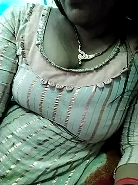 Snapshot of IslamicPimento chatting on March 3, 6:26 am IslamicPimento online show from March 3, 6:26 am