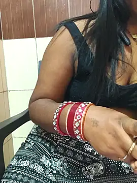 Snapshot of IslamicPimento chatting on September 20, 7:20 am IslamicPimento online show from September 20, 7:20 am