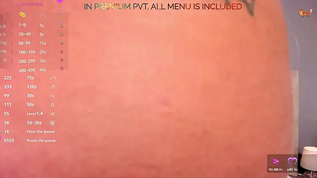 FoxxyClarise online show from October 3, 7:55 pm