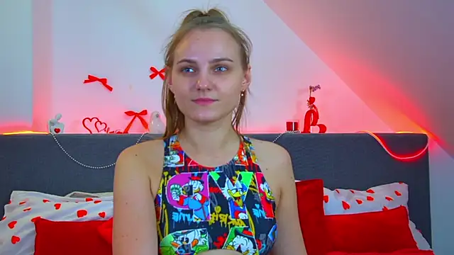 MelissaMelrey online show from July 20, 8:28 am