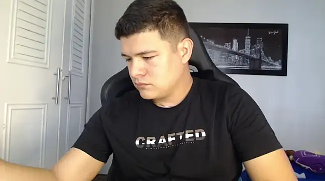 Plug Control online show from February 8, 7:59 pm