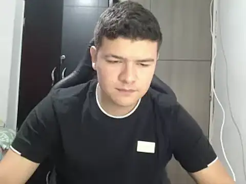 Plug Control online show from March 2, 2:21 pm