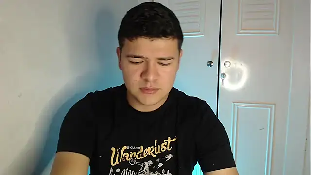 Plug Control online show from October 10, 3:33 pm