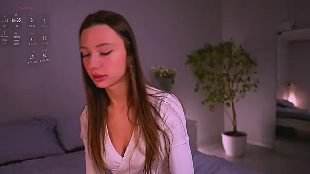 Snapshot of new_Claire chatting on March 19, 5:08 am new Claire online show from March 19, 5:08 am