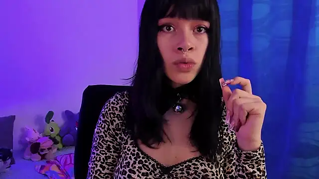 Marceline 0 online show from December 2, 5:04 pm