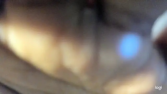 Snapshot of engelldior chatting on February 23, 5:12 am engelldior online show from February 23, 5:12 am