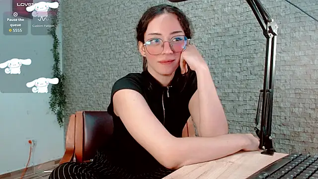 emma unu online show from February 25, 2:43 am