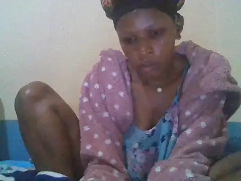 CharlotteDee online show from November 22, 6:40 pm