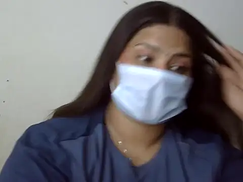 cutelady65 online show from April 12, 11:04 am