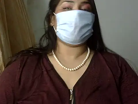 Snapshot of cutelady65 chatting on July 18, 4:33 pm cutelady65 online show from July 18, 4:33 pm