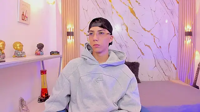 Nikolay Gregori online show from March 13, 4:41 am