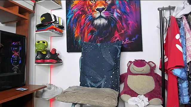 Pantera black 21 online show from September 30, 11:04 am