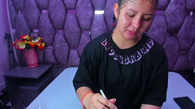 AlaSmith online show from October 14, 2:23 am