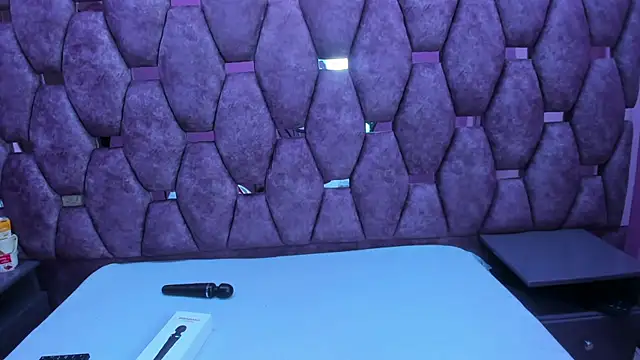 AlaSmith online show from November 2, 2:03 am