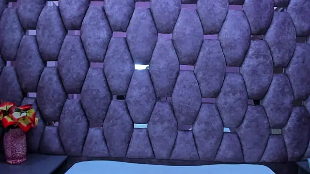 AlaSmith online show from November 19, 2:22 am