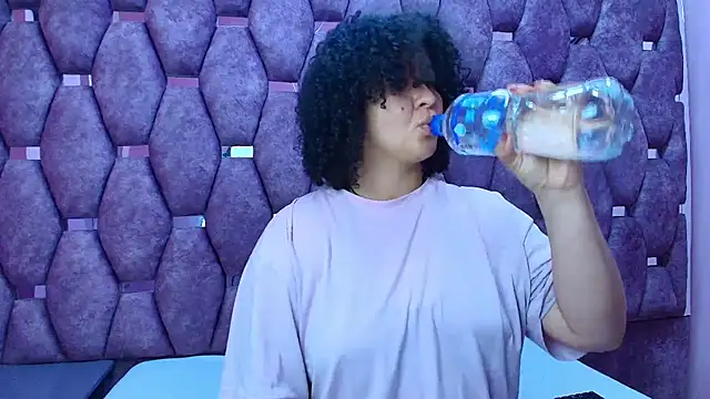 AlaSmith online show from March 24, 2:27 am