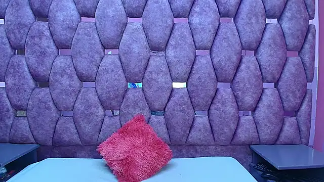 AlaSmith online show from April 7, 2:45 am