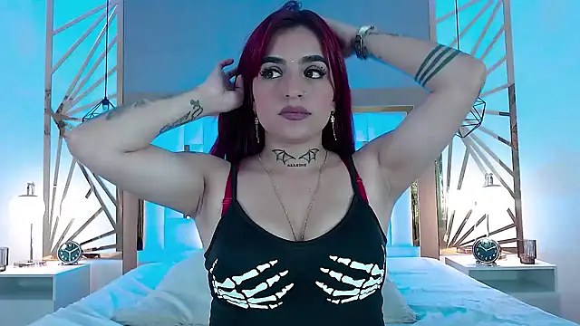 valeriee millerr  online show from December 4, 4:49 pm