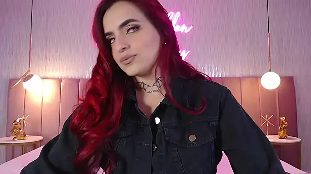 valeriee millerr  online show from January 30, 6:10 pm