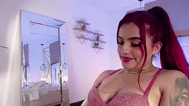 valeriee millerr  online show from February 19, 9:58 pm