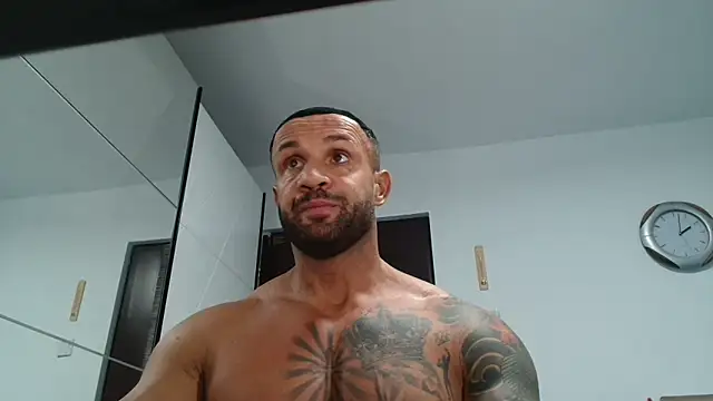 Magnificmuscles89 online show from March 31, 10:59 am