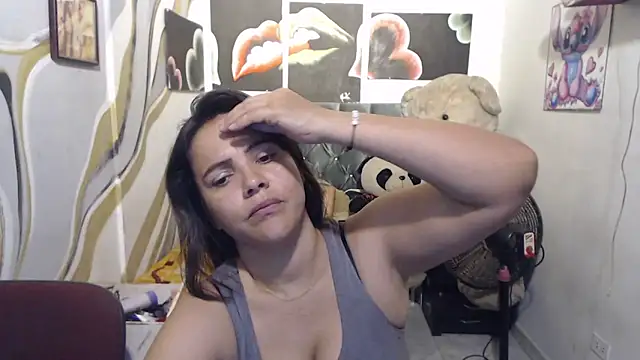 manzanahot9 online show from November 25, 5:35 pm