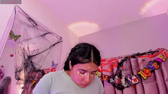 NikyBrookss online show from October 29, 10:50 am