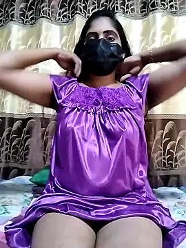 SLZAARA online show from January 1, 3:46 pm