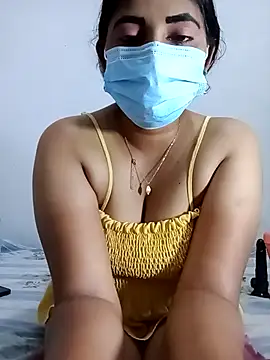 SLZAARA online show from September 14, 8:08 pm