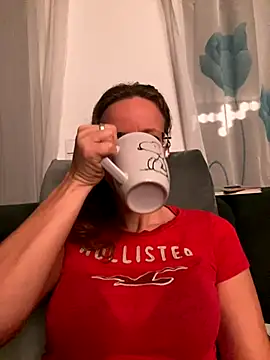 AnnikaRose online show from December 4, 6:44 am